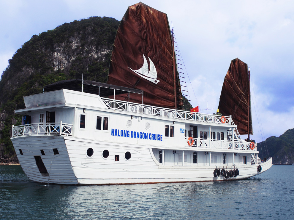 Du thuyền Dragon Cruise