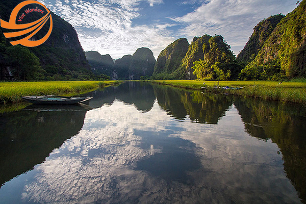 Tam Cốc Bích Động